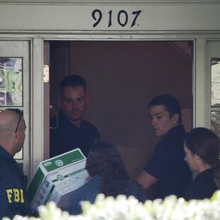 Έφοδος του FBI στο σπίτι του Τζον Μπόλτον: Τι ψάχνουν οι πράκτορες
