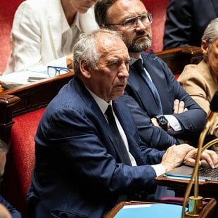 Γαλλία: Ο Μπαϊρού θα ζητήσει ψήφο εμπιστοσύνης από το κοινοβούλιο – Ο Μπαρντελά θα καταψηφίσει