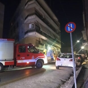 Αγρίνιο: Νεκρή γυναίκα που έπεσε από μπαλκόνι πολυκατοικίας στον 4ο όροφο