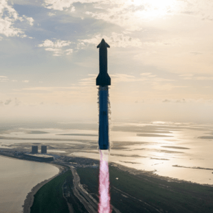 Η SpaceΧ του Έλον Μασκ κατάφερε να στείλει το Starship στο Διάστημα