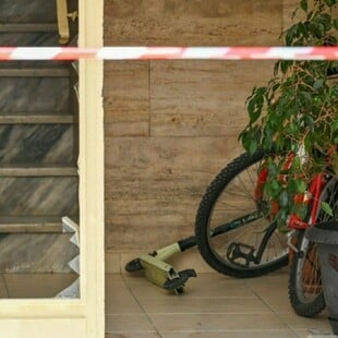 Γυναικοκτονία στον Βόλο: Στην αδελφή του θύματος η επιμέλεια των παιδιών