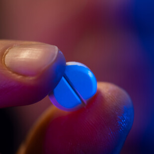 Το LSD μειώνει το άγχος; Τι αποκαλύπτει νέα επιστημονική έρευνα