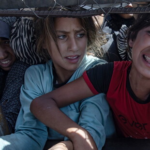 Ισραηλινή καμπάνια εκατομμυρίων σε YouTube και X για να διαψεύσει τον λιμό στη Γάζα