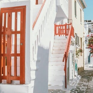 Μύκονος: Συνελήφθη 49χρονος για κλοπές στη Μύκονο αξίας άνω των 195.000 ευρώ