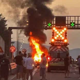 Ολυμπία Οδός: «Ξαφνικά σβήνουν όλα, ήταν ακαριαίο» περιγράφει ο μοναδικός επιζών του δυστυχήματος