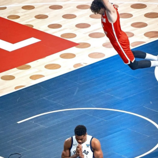 Eurobasket 2025: «Χωρίς οίκτο» και με τον Γιάννη Αντετοκούνμπο να προσεύχεται η προκλητική ανάρτηση των Τούρκων