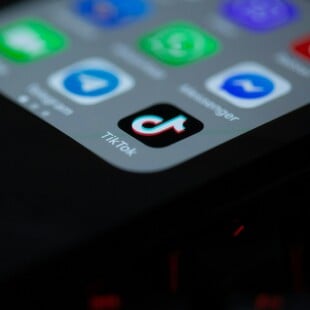TikTok: ΗΠΑ και Κίνα κατέληξαν σε συμφωνία - Η επικοινωνία Τραμπ και Τζινπίνγκ