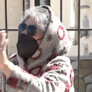 Βοιωτία: «Πρέπει να βρούμε κάποια να κάνει τη μάνα μου» - Η 62χρονη ήθελε να φύγει στο εξωτερικό 
