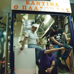 Με τον Βασίλη Καλλίδη στην καντίνα «O Πλαστήρας»