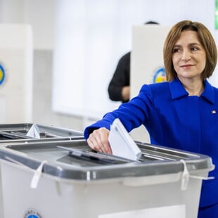 Μολδαβία: Το κόμμα της Σάντου συντρίβει τους φιλορώσους στις εκλογές