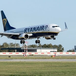 Ryanair: Μόνο ψηφιακές κάρτες επιβίβασης από τον Νοέμβριο - Όλα όσα πρέπει να γνωρίζετε