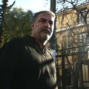 Βασίλης Μπισμπίκης: «Λόγω της ώρας άφησα ένα χαρτάκι με τα στοιχεία μου»