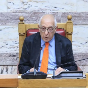 Κακλαμάνης: Από αύριο ξεκινά η επιστροφή των 27 Ελλήνων από το Global Sumud Flotilla