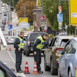 Πολωνία: Παράταση συνοριακών ελέγχων με Γερμανία και Λιθουανία έως το 2026