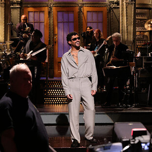 Bad Bunny: «Όλοι είναι χαρούμενοι που θα εμφανιστώ στο Super Bowl, ακόμη και το Fox News»