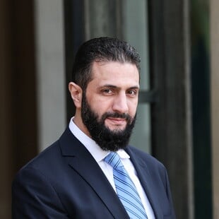 Συρία: Οι πρώτες εκλογές μετά τον Άσαντ – Δημοκρατική μετάβαση ή νέα μορφή ελέγχου;
