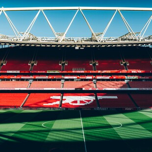 Η Άρσεναλ σκέφτεται επέκταση του Emirates Stadium στους 70.000 θεατές