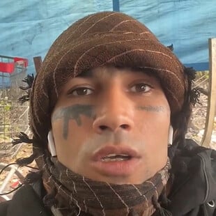 Βρετανία: Πέντε χρόνια φυλάκιση σε άνδρα που απείλησε τον Νάιτζελ Φάρατζ μέσω TikTok