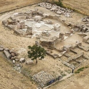 ΜΑΞΙΜΙΑΝΟΥΠΟΛΗ ΝΑΟΣ