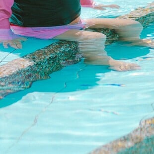 Ρόδος: Εγκεφαλικά νεκρό το 3χρονο παιδί που βρέθηκε στον πάτο πισίνας