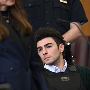 ΛΟΥΙΤΖΙ ΜΑΝΤΖΙΟΝΕ