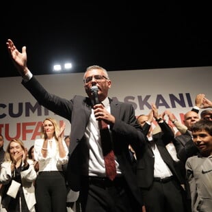 Πανηγυρίζουν τα ΜΜΕ στα Κατεχόμενα για την επικράτηση Ερχιουρμάν: «Νίκη του λαού»