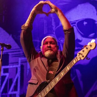 Limp Bizkit: Πέθανε σε ηλικία 48 ετών ο μπασίστας Σαμ Ρίβερς - Άγνωστη η αιτία του θανάτου του