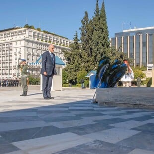 ΑΓΝΩΣΤΟΣ ΣΤΡΑΤΙΩΤΗΣ ΔΕΝΔΙΑΣ