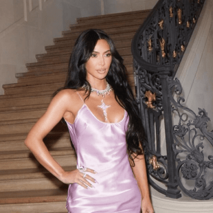 Η Κιμ Καρντάσιαν αποκάλυψε ότι διαγνώστηκε με ανεύρυσμα στον εγκέφαλο