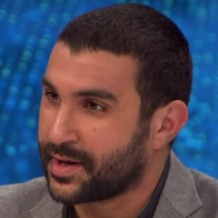 Η ICE συνέλαβε Βρετανό δημοσιογράφο λόγω δηλώσεων κατά του Ισραήλ - Θα απελαθεί