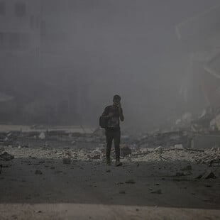 Γάζα: Το Ισραήλ πραγματοποιεί νέους βομβαρδισμούς - Εύθραυστο και αβέβαιο το μέλλον της εκεχειρίας