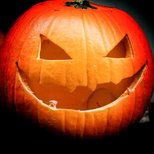 Τι συμβαίνει με το Halloween; Γιατί η γιορτή κερδίζει όλο και περισσότερο κοινό στην Ελλάδα