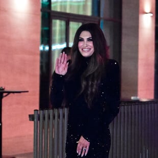 Πρώτη δημόσια εμφάνιση της Κίμπερλι Γκίλφοϊλ στην Αθήνα – Η δεξίωση στο Grand Hyatt