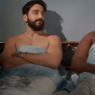 Ο Διονύσης Ατζαράκης «απαντά» στον Μπέο με βίντεο για τον ρατσισμό