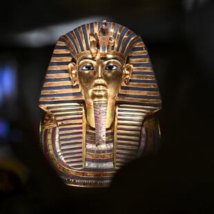 Μεγάλο Αιγυπτιακό Μουσείο: Οι θησαυροί του Τουταγχαμών παρουσιάστηκαν για πρώτη φορά στο κοινό