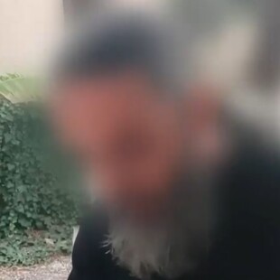 Στη δημοσιότητα οι διάλογοι του ρασοφόρου με την αρχηγό του κυκλώματος ναρκωτικών