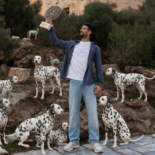 Ο Νόβακ Τζόκοβιτς και τα σκυλιά της Δαλματίας στην Ακρόπολη - Η ανάρτηση του τενίστα για τους 101 τίτλους του