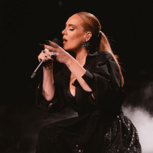 Adele: Με ποια ταινία θα κάνει το ντεμπούτο της στην υποκριτική;