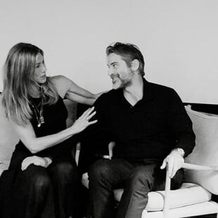 Η Τζένιφερ Άνιστον για τον υπνοθεραπευτή σύντροφό της: «Βοηθάει πολλούς ανθρώπους»