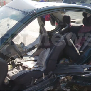 Παιανία: Τροχαίο δυστύχημα με δύο νεκρούς - Το ΙΧ τους μετατράπηκε σε άμορφη μάζα σιδερικών