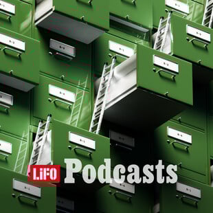 «Το πρόβλημα της δημόσιας διοίκησης δεν είναι οι δημόσιοι υπάλληλοι αλλά οι πολιτικοί που παρεμβαίνουν σε αυτήν»