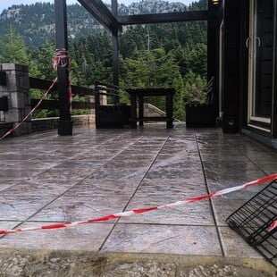 ΑΡΑΧΩΒΑ ΔΟΛΟΦΟΝΙΑ ΛΑΛΑ