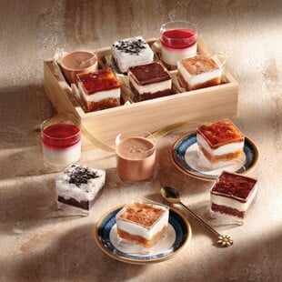 Γλυκά σε σφηνάκια Στάμου: οι μικρές γιορτινές απολαύσεις που αγαπιούνται σε κάθε τραπέζι