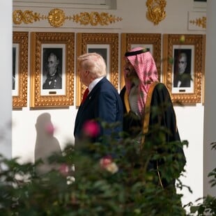 ΝΤΟΝΑΛΝΤ ΤΡΑΜΠ ΤΖΑΜΑΛ ΚΑΣΟΓΚΙ ΜΟΧΑΜΕΝΤ ΜΠΙΝ ΣΑΛΜΑΝ