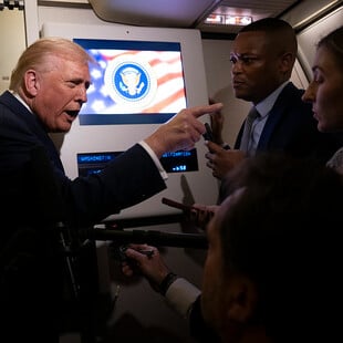 Ο Λευκός Οίκος υπερασπίζεται το «Quiet piggy» του Τραμπ σε δημοσιογράφο: «Ό,τι δίνεις, παίρνεις»