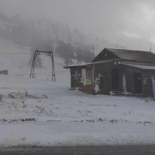 Έπεσαν τα πρώτα χιόνια σε Πισοδέρι και Βασιλίτσα