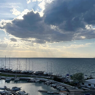 Θεσσαλονίκη: Ανήλικες βρέθηκαν μεθυσμένες και ημιλιπόθυμες στην παραλία της Καλαμαριάς