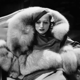 Τζόαν Κρόφορντ: η σταρ, η γυναίκα, το αίνιγμα 