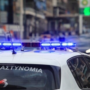 Βάρκιζα: Άγρια συμπλοκή ανηλίκων με μαχαίρια – Οκτώ συλλήψεις και τέσσερις τραυματίες