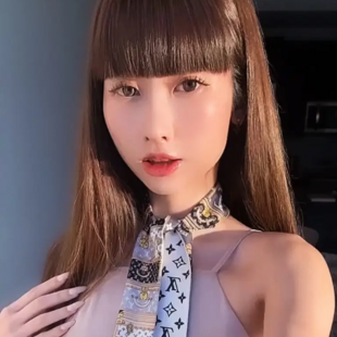 Η «βασίλισσα της απάτης» στα εστιατόρια: Χρέη 40.000$, τρώει για εκατοντάδες δολάρια και δεν ακουμπάει καν το φαγητό